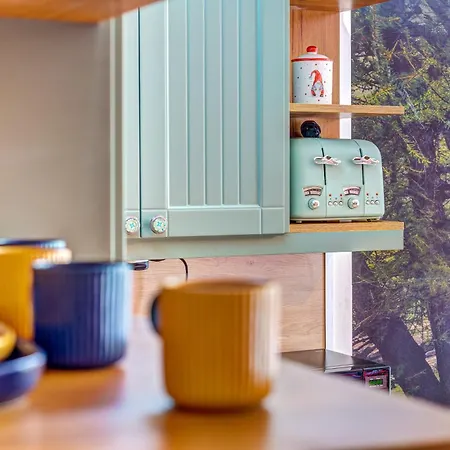 Into The Woods - Charming By Flat Manager * سموليان