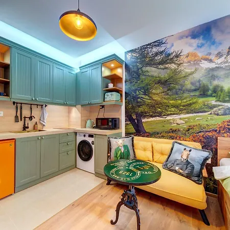 Into The Woods - Charming By Flat Manager Apartman Szmoljan