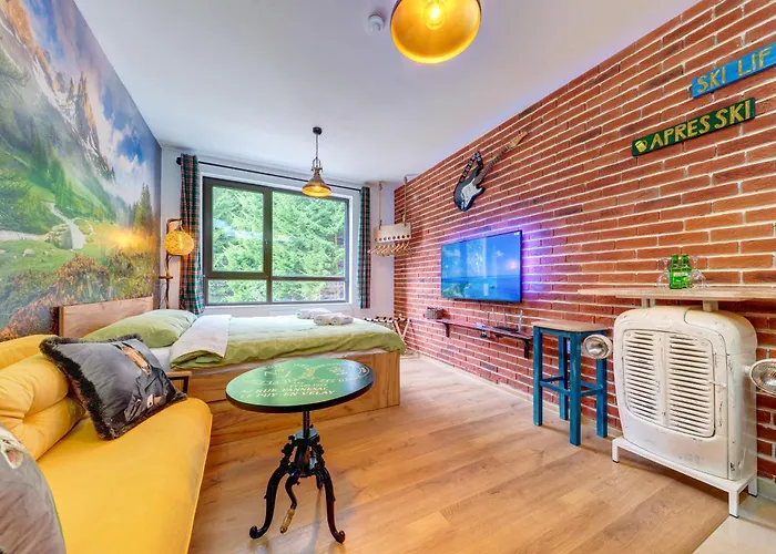 Daire Into The Woods - Charming By Flat Manager